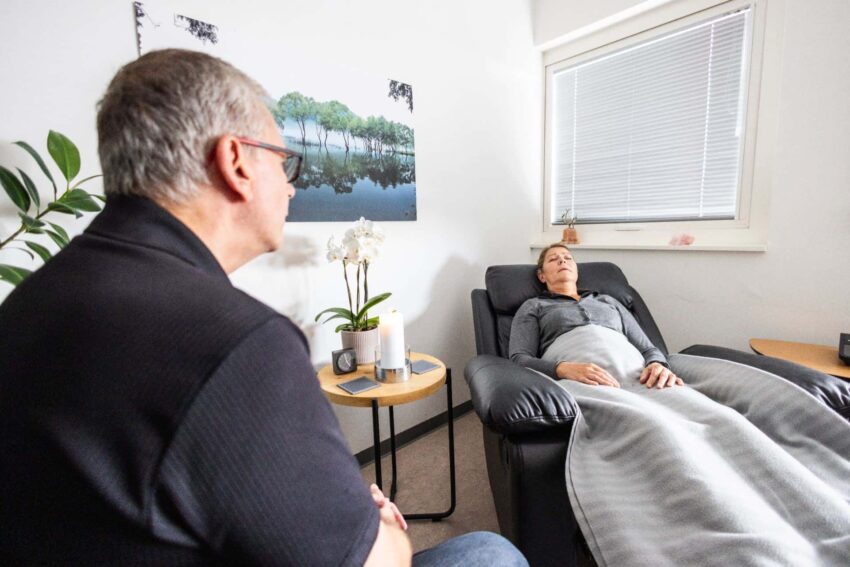 Slip tankernes fængsel: Sådan kan hypnose lindre OCD og depression